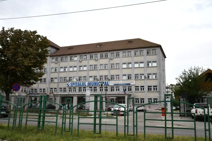 15,68 milioane lei din proiecte nerealizate pentru spitale din Ialomiţa şi Prahova