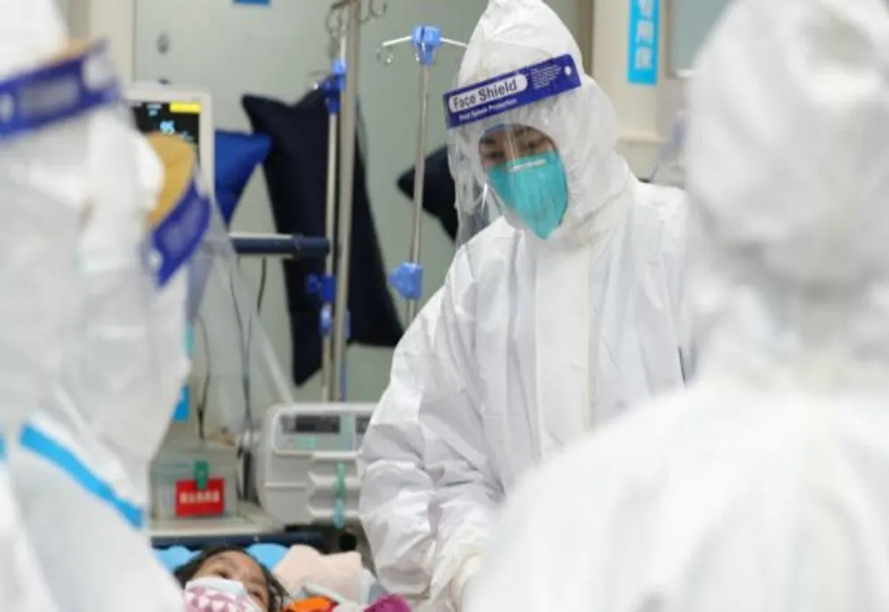 CHINA - Bilanțul epidemiei de infectări cu coronavirus în creștere: 106 morți și peste 4500 de persoane infectate