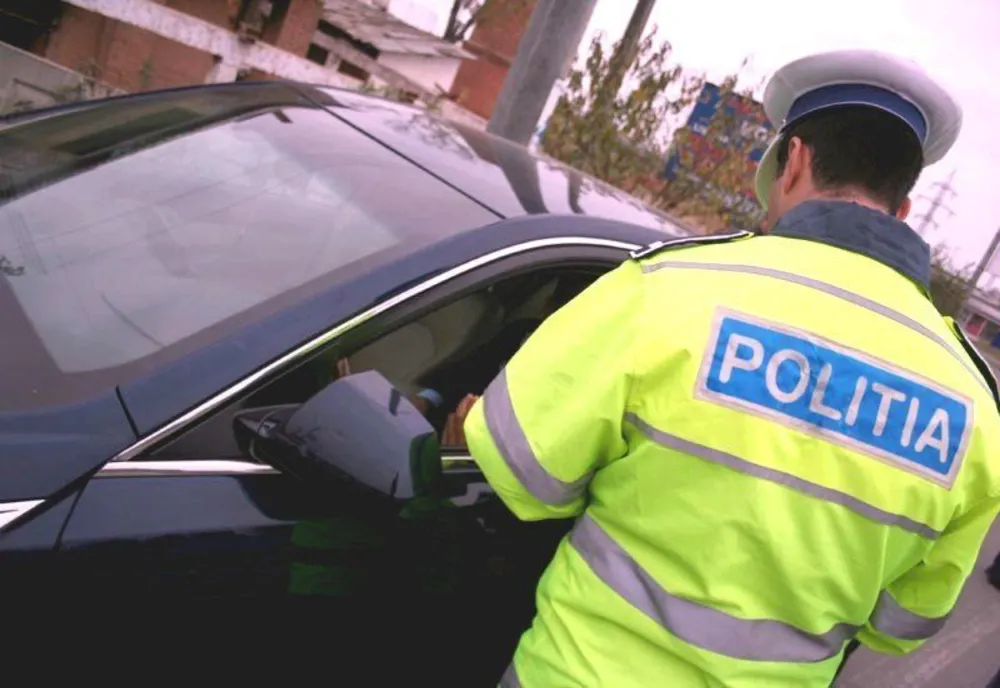 Tot mai mulți șoferi depistați în trafic cu adeverințe de angajator false 