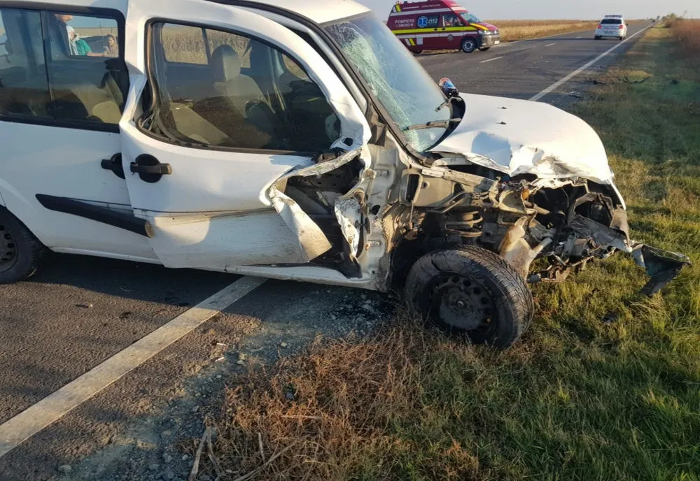 FOTO| La un  pas de tragedie. Au fost transportați de urgență la spital