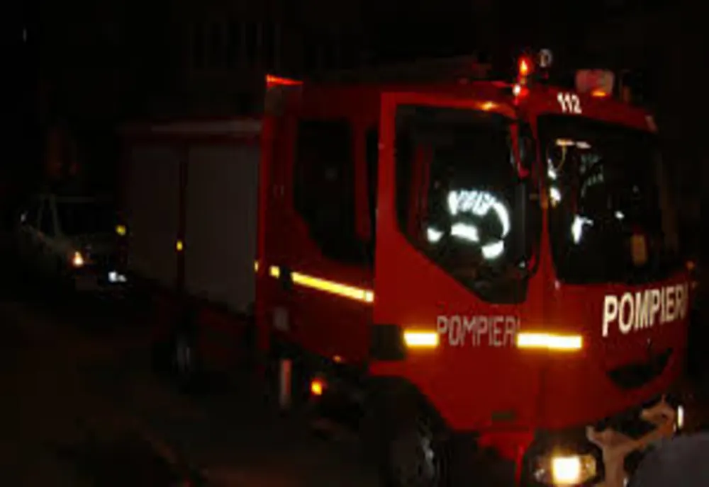 Le-a luat foc casa din cauza coşului de fum neprotejat