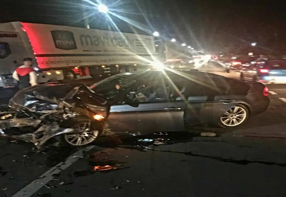 FOTO Accident teribil în Ialomița. Șapte persoane la spital, printre care doi minori