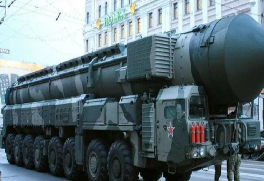 PUTIN îi amenință cu nucleara pe „inamicii Moscovei” - Anunță testarea rachetei Sarmat din arsenalul său 