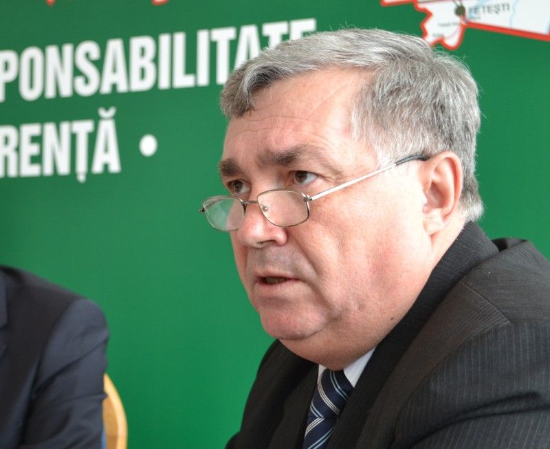 Salarii de lux pentru consilierii personali ai şefului Consiliului Judeţean Ialomiţa