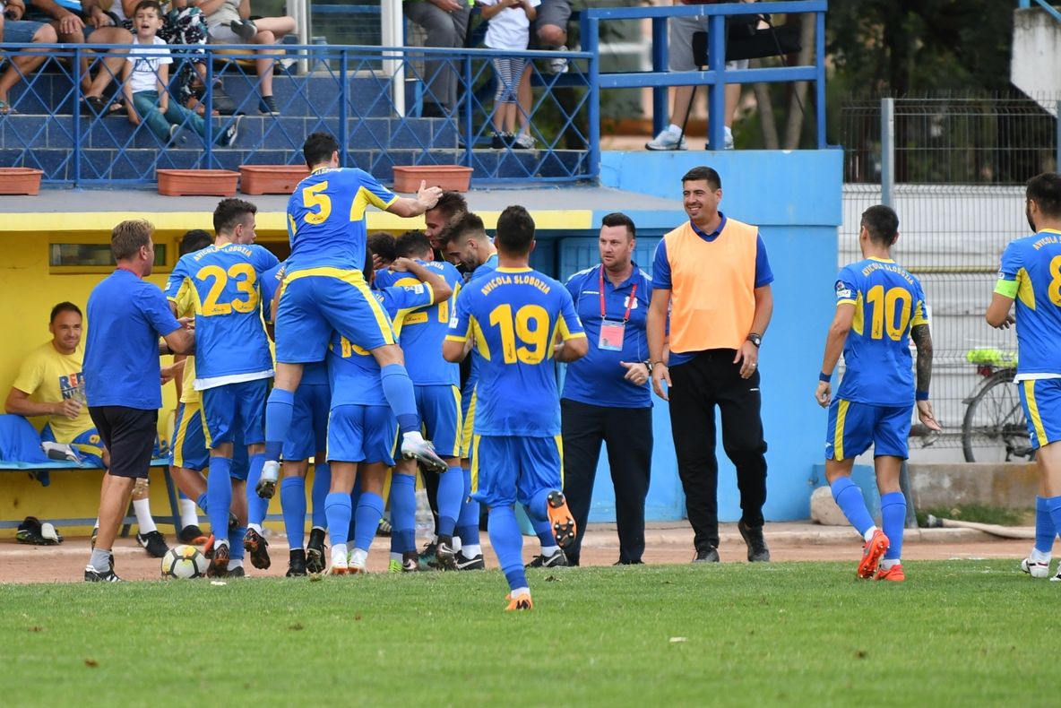 Unirea Slobozia rămâne prima în seria a doua din liga a treia de fotbal chiar dacă nu a jucat