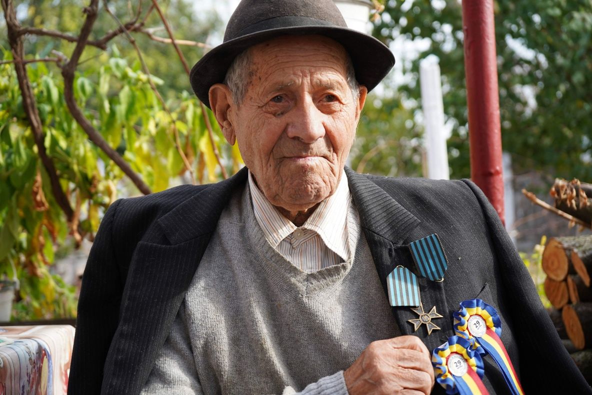 Mărturii cutremurătoare ale veteranilor de război din Ialomiţa, strânse într-o lucrare – document