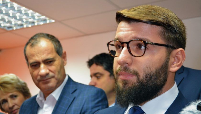 Deputatul Pop, între bullyingul lui Dragnea și bullyingul din școli