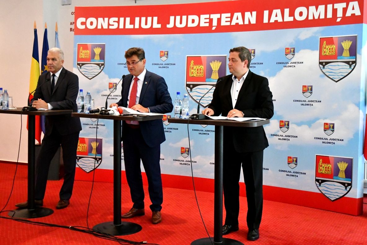 Fondul de rezervă bugetară al Guvernului, împărţit politic în judeţ de preşedintele Consiliului Judeţean