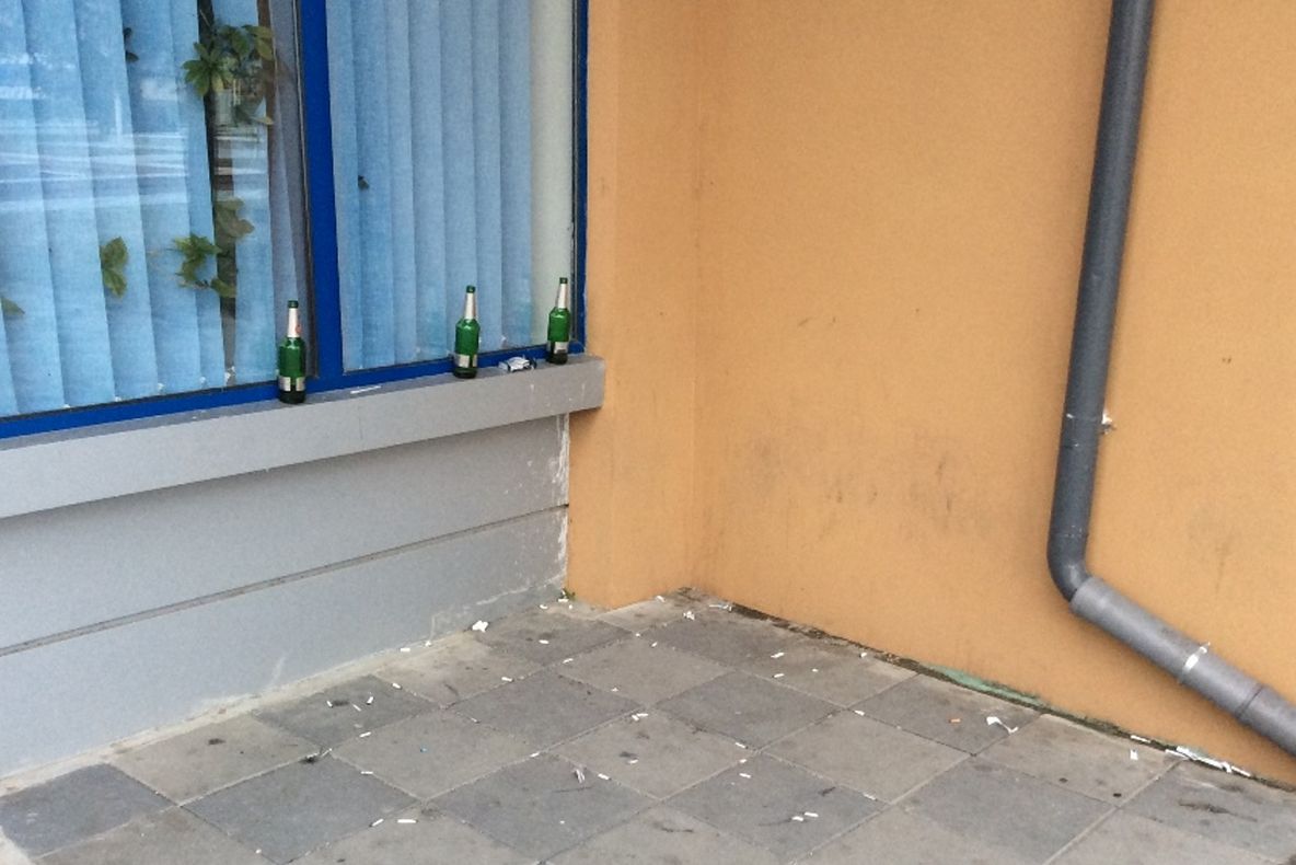 Nesimţire şi mizerie în buricul târgului din Slobozia