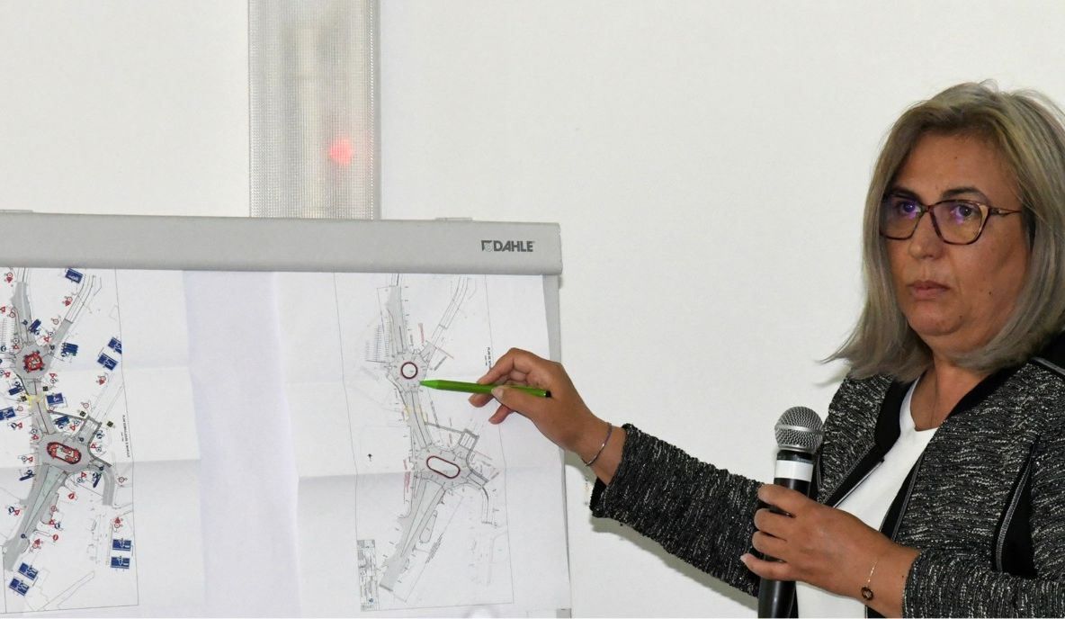 Drumarii fac două sensuri giratorii la Slobozia dar clienții Lidl vor traversa tot prin loc nepermis