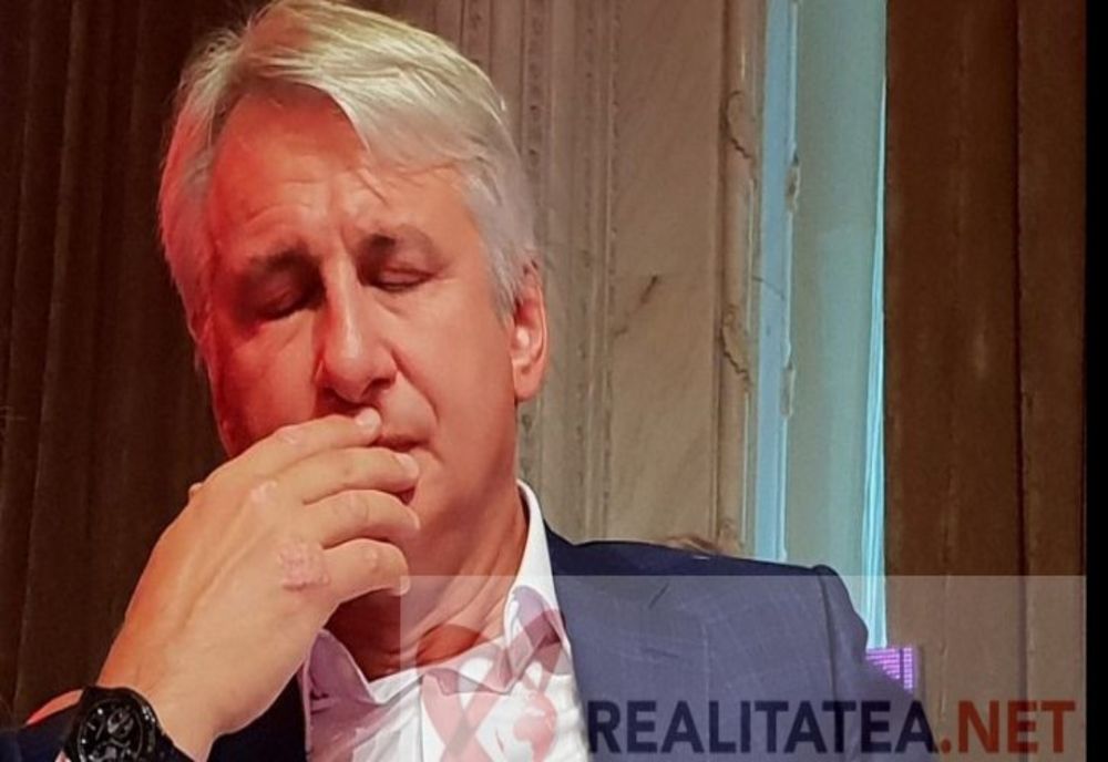 Teodorovici dă în judecată PSD, după ce a rămas fără funcție