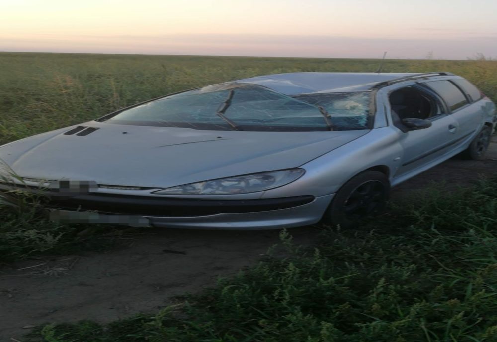 FOTO| Accident grav din cauza unei depășiri. Două persoane la spital