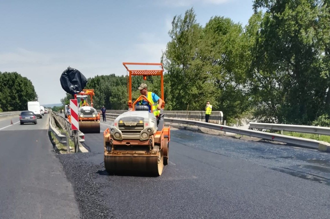 Atenție,șoferi! Circulație îngreunată pe DN 21