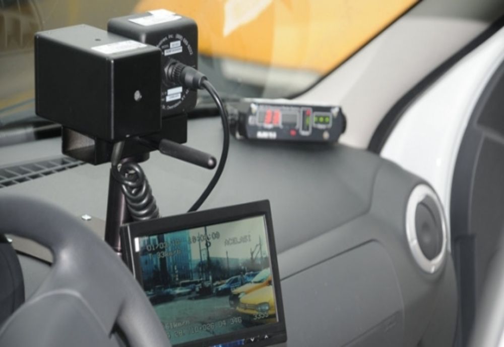 Viteza cu care a fost prins un tânăr fără permis de conducere, pe DN2A. Polițiștii i-au făcut dosar penal