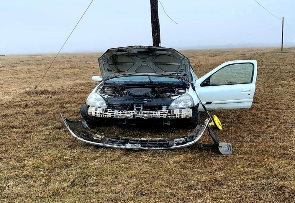 S-a răsturnat cu mașina în apropiere de Balaciu