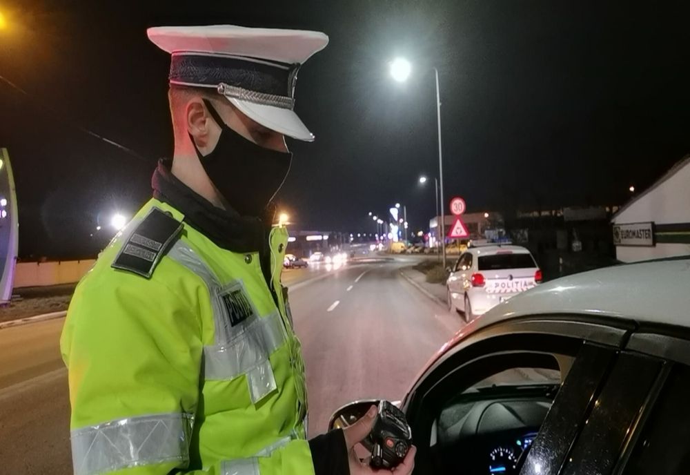 Un ialomițean care trebuia să fie în carantină a fost prins la volan de polițiști 