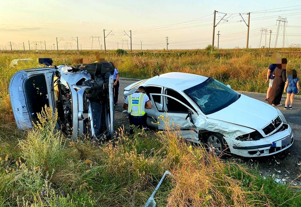 FOTO|Ialomita. Șase persoane rănite în accident