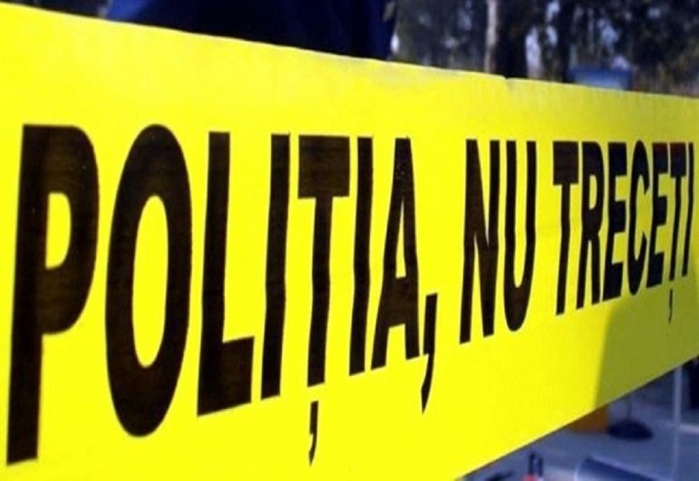 Doi tineri ce formau un cuplu, găsiți morți într-o vilă de lux din Iași - Anchetatorii iau în calcul un posibil asasinat - Doi suspecți au fost duși la audieri