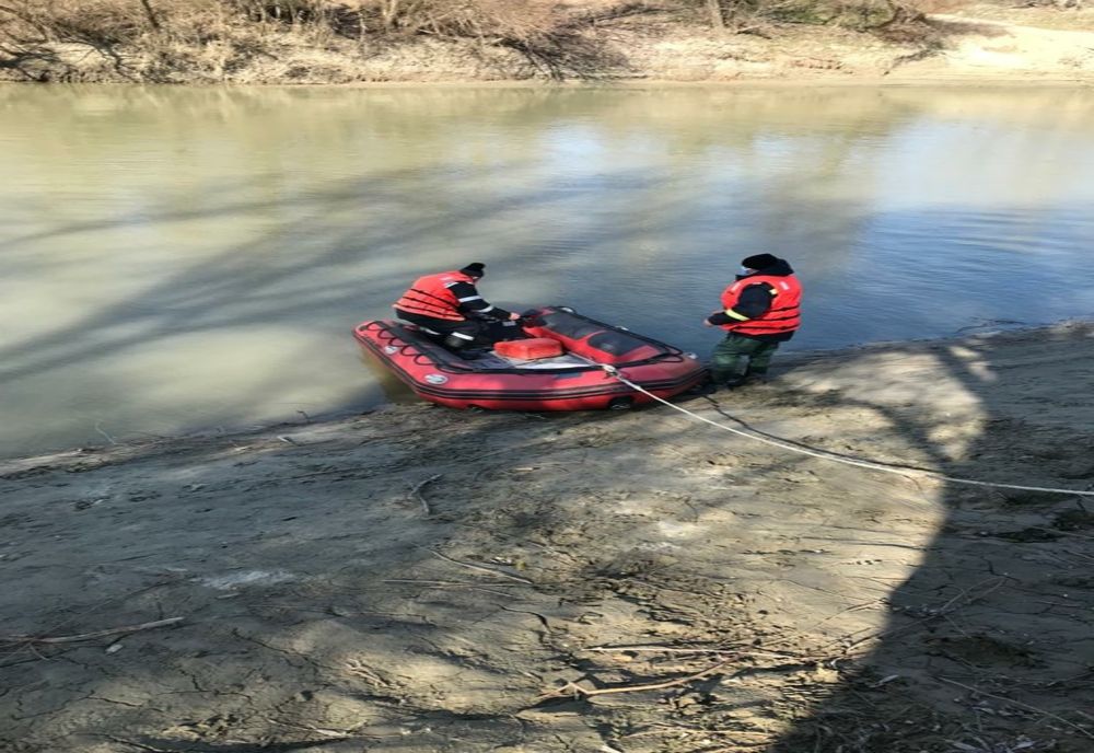 video Alertă la Slobozia! Bărbat căutat în râul Ialomița