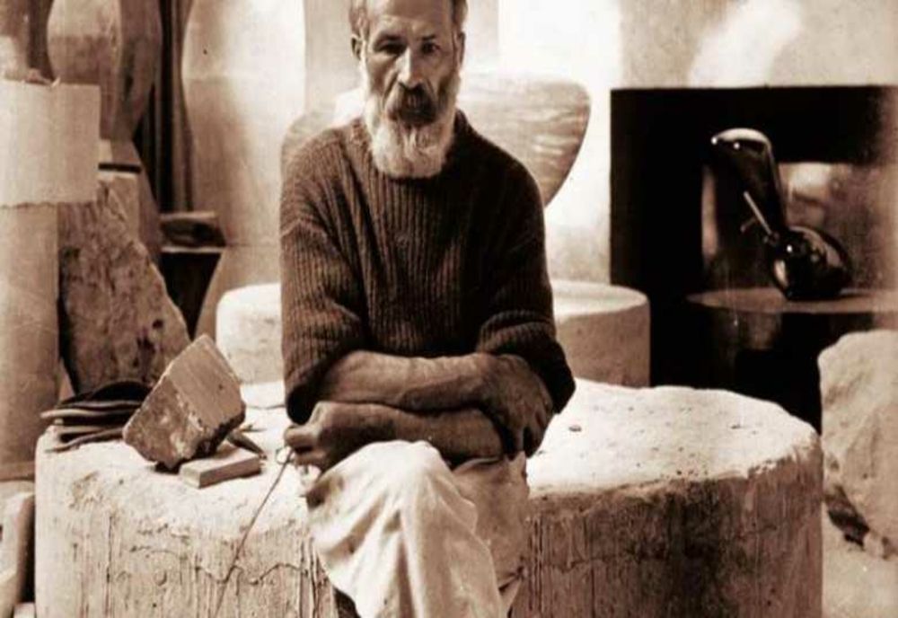 Nicolae Ciucă, mesaj într-o zi cu importanță deosebită pentru români - Un omagiu deosebit adus lui Constantin Brâncuși