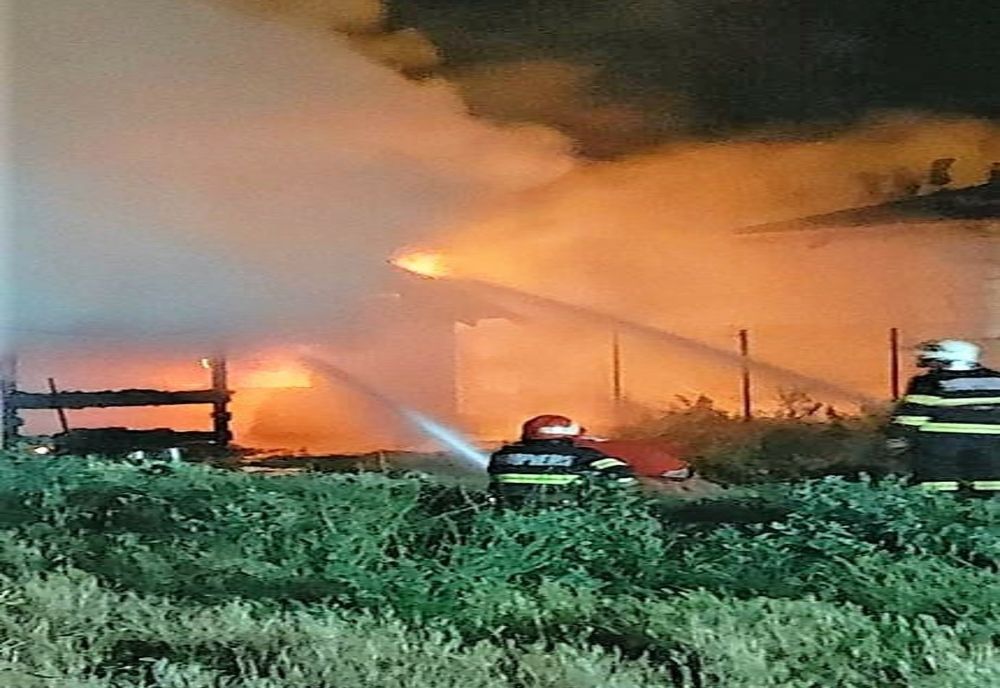 Casă făcută scrum la Slobozia