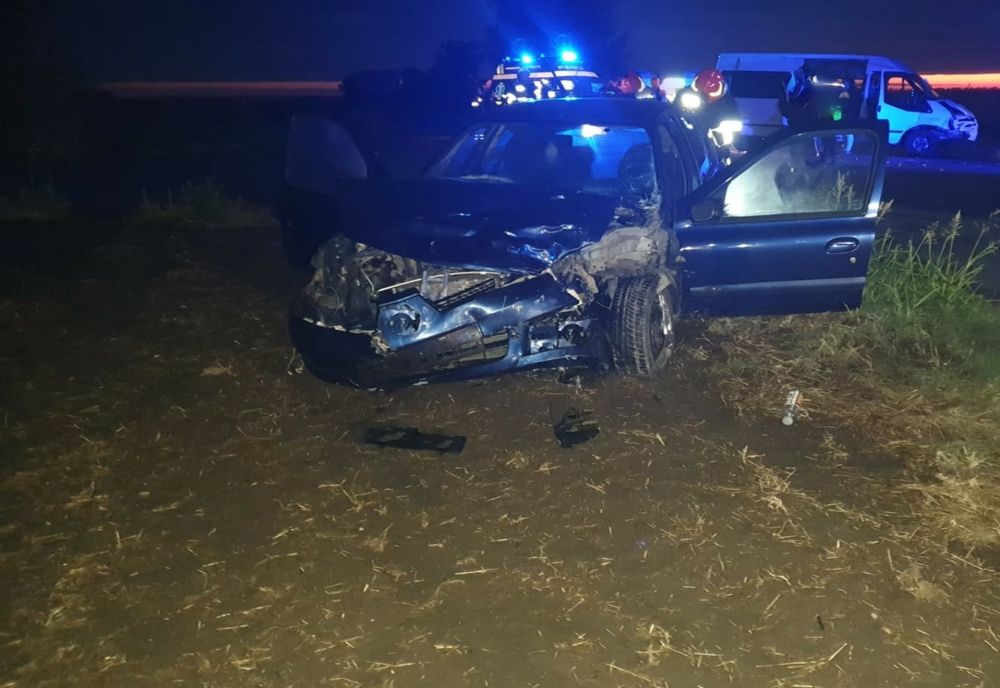 Accident între un microbuz și un autoturism, în Ialomița