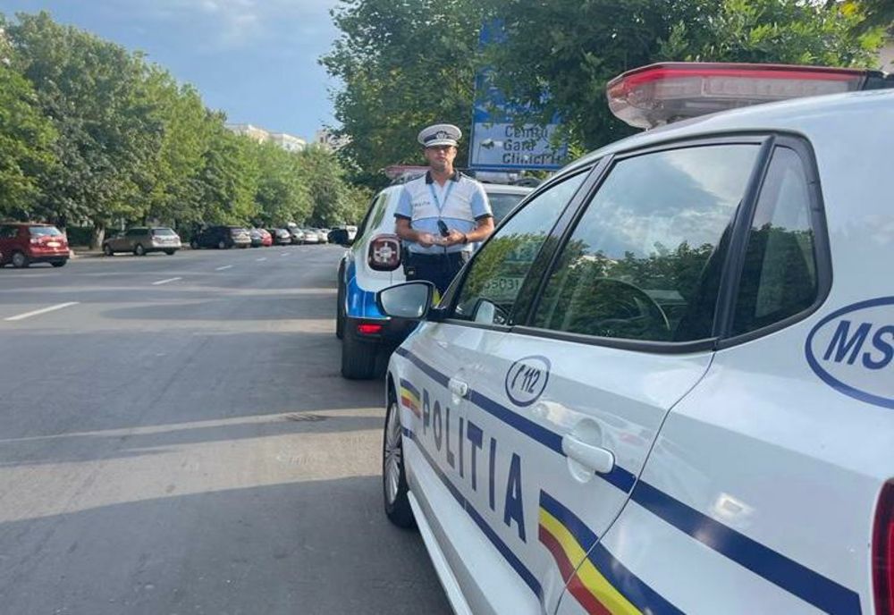 Prinși la volan, deși aveau permisele de conducere suspendate