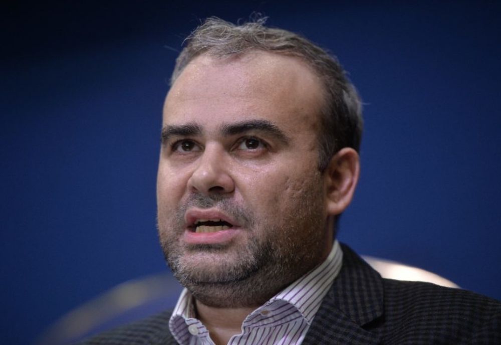 Urmărit internaţional, Darius Vâlcov s-a predat în Italia