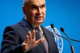 Bolojan: Neadoptarea proiectului privind salarizarea va duce la pierderea a 770 de milioane de euro din PNRR