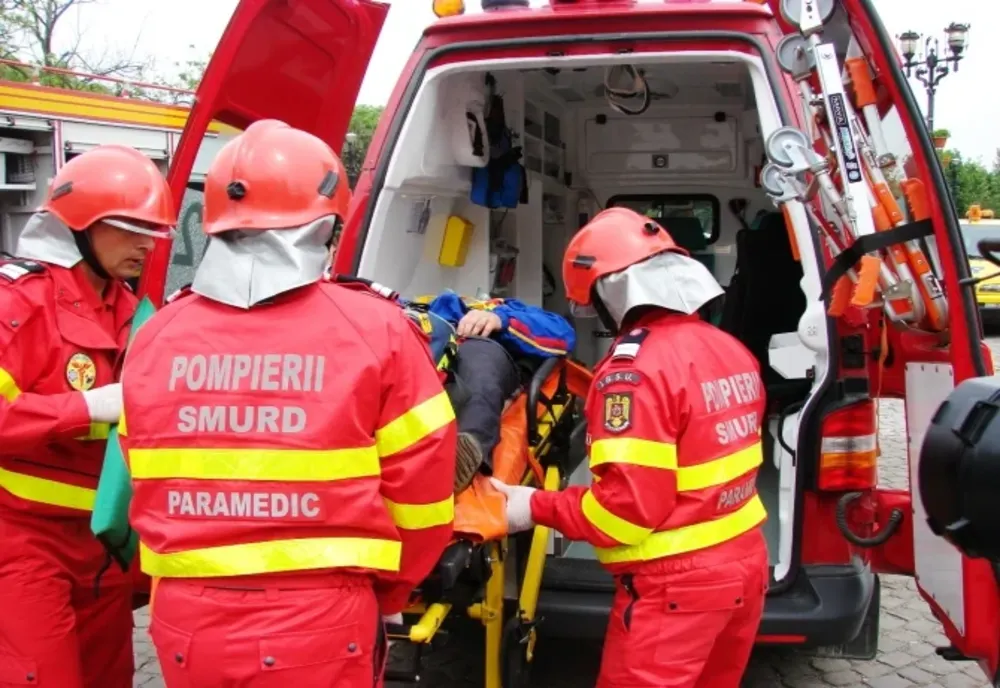 Două persoane rănite într-un accident în Cocora