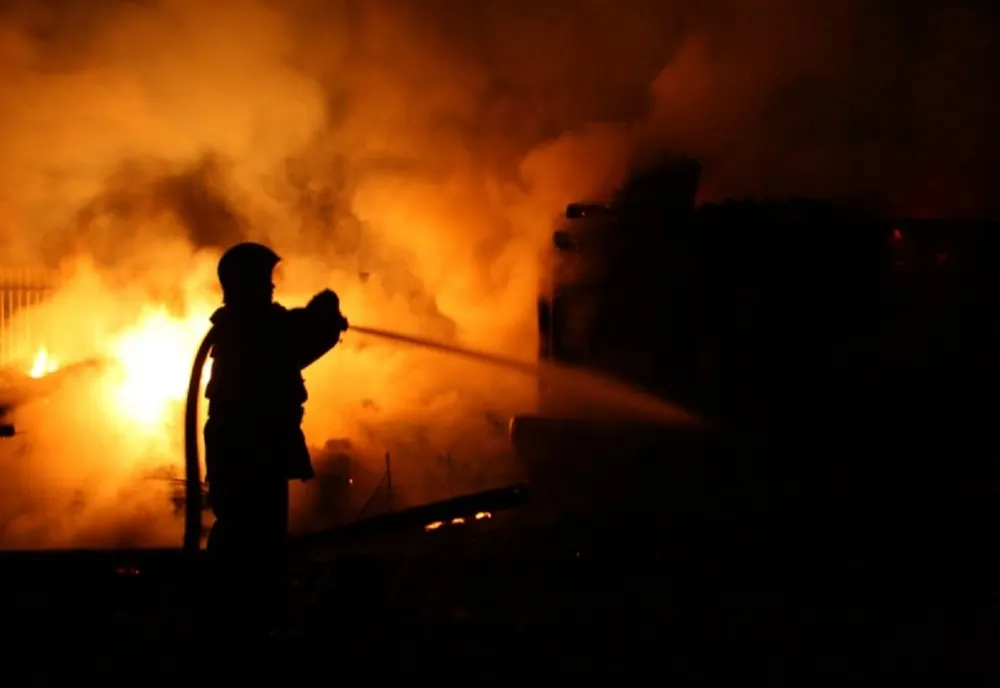 Incendiu violent în Urziceni
