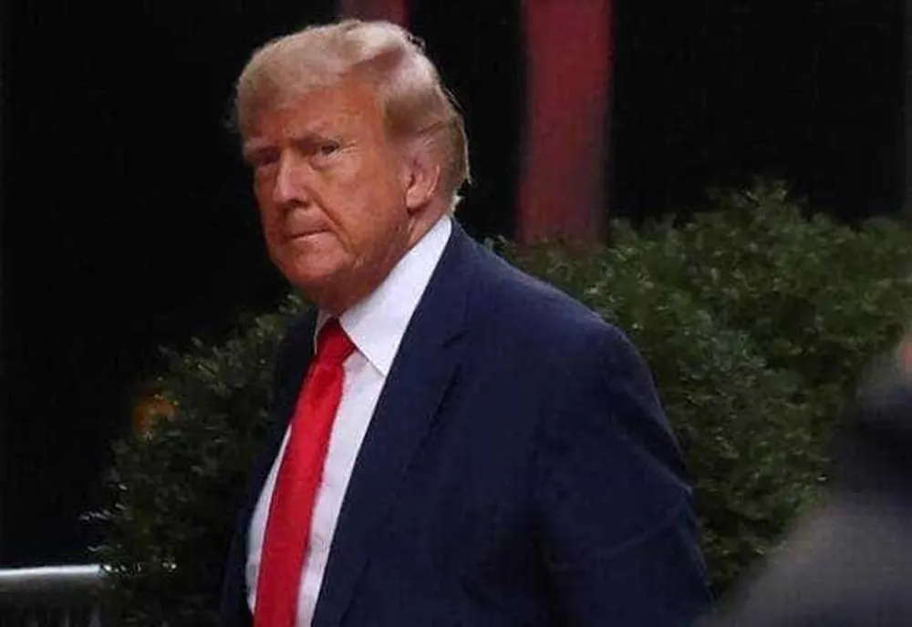 SUA: TRUMP ANUNȚĂ CĂ ÎI VA RETRAGE LUI BIDEN ACCESUL LA INFORMAȚII CLASIFICATE