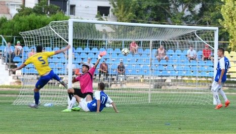 gol-fotbal-unirea-slobozia-inainte-modelu