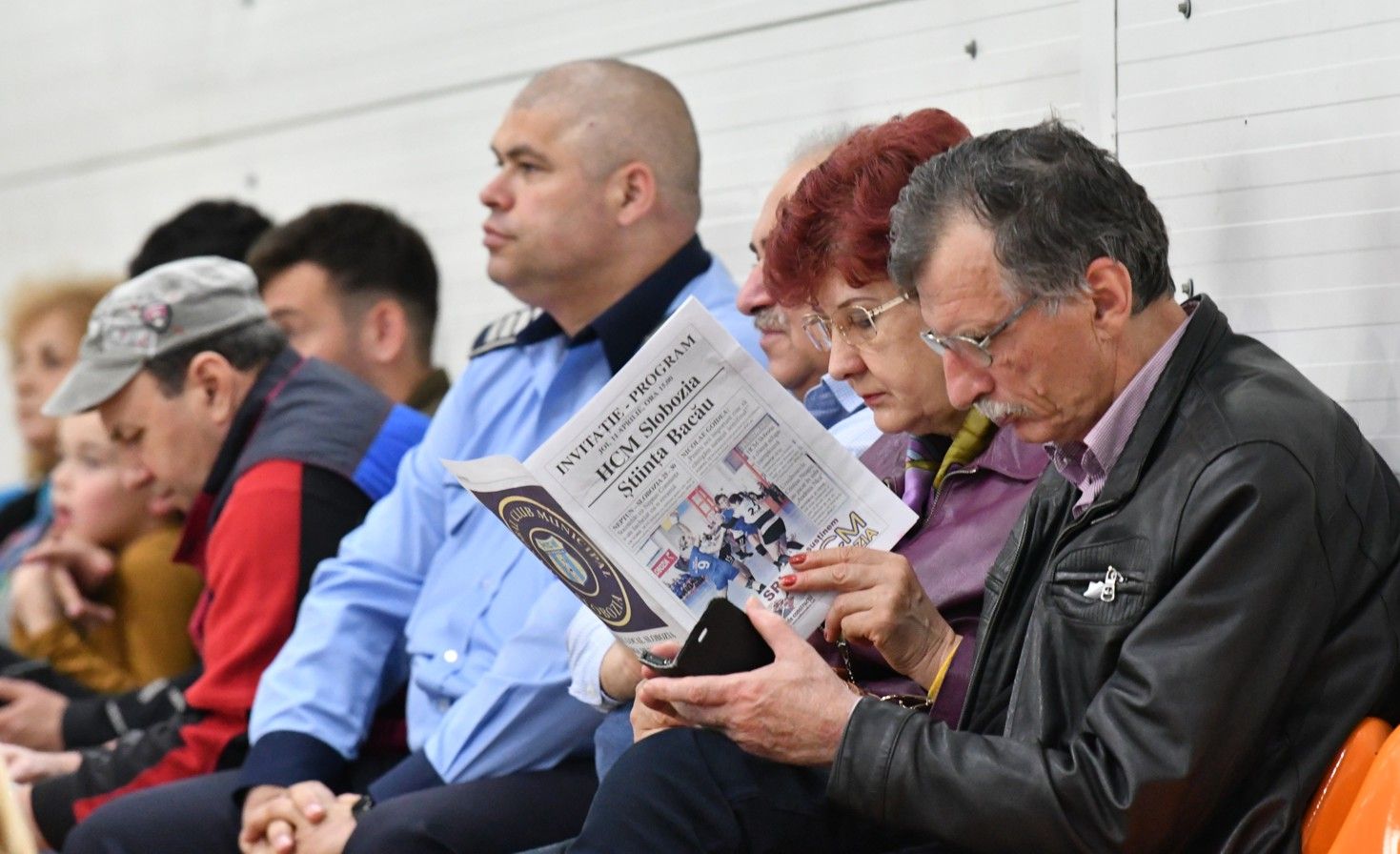 spectatori-handbal-hcm-slobozia