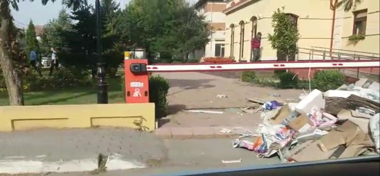 moloz-primaria-amara