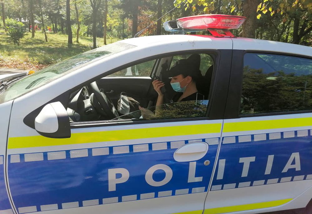  Pericol în trafic. Şofer prins băut la volan și cu permisul reținut  