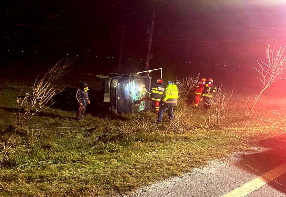 FOTO| Accident teribil în Ialomița, șase persoane rănite. Trafic blocat