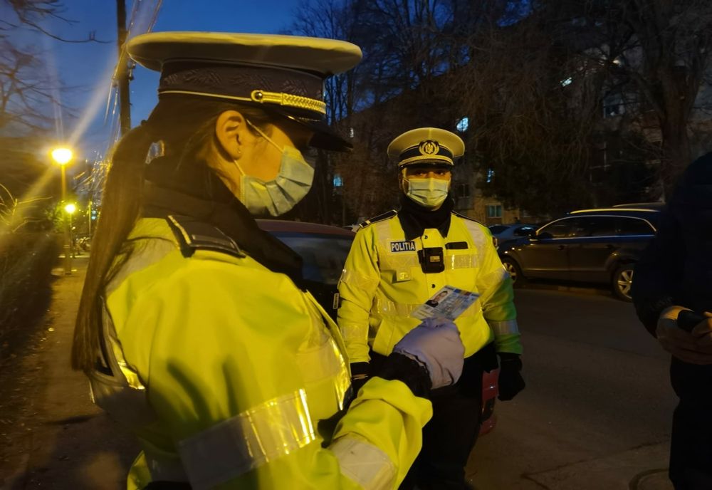 Petrecere spartă de polițiști la Țăndărei