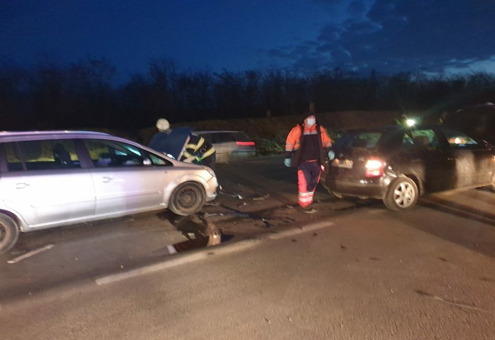 Adolescentă rănită grav într-un accident rutier în Slobozia