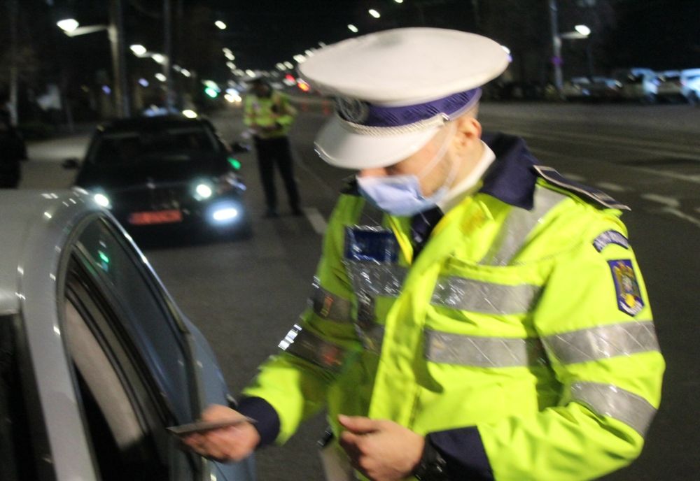 Peste 600 de persoane legitimate de polițiștii ialomițeni