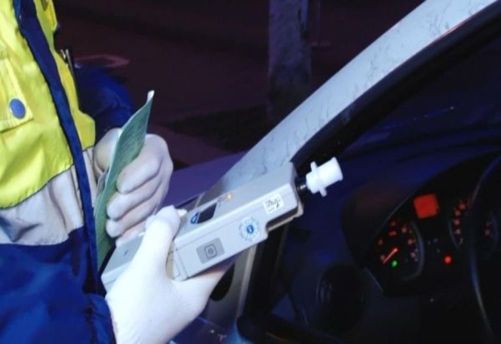 A urcat băut la volan, dar a avut parte de o întâlnire nedorită