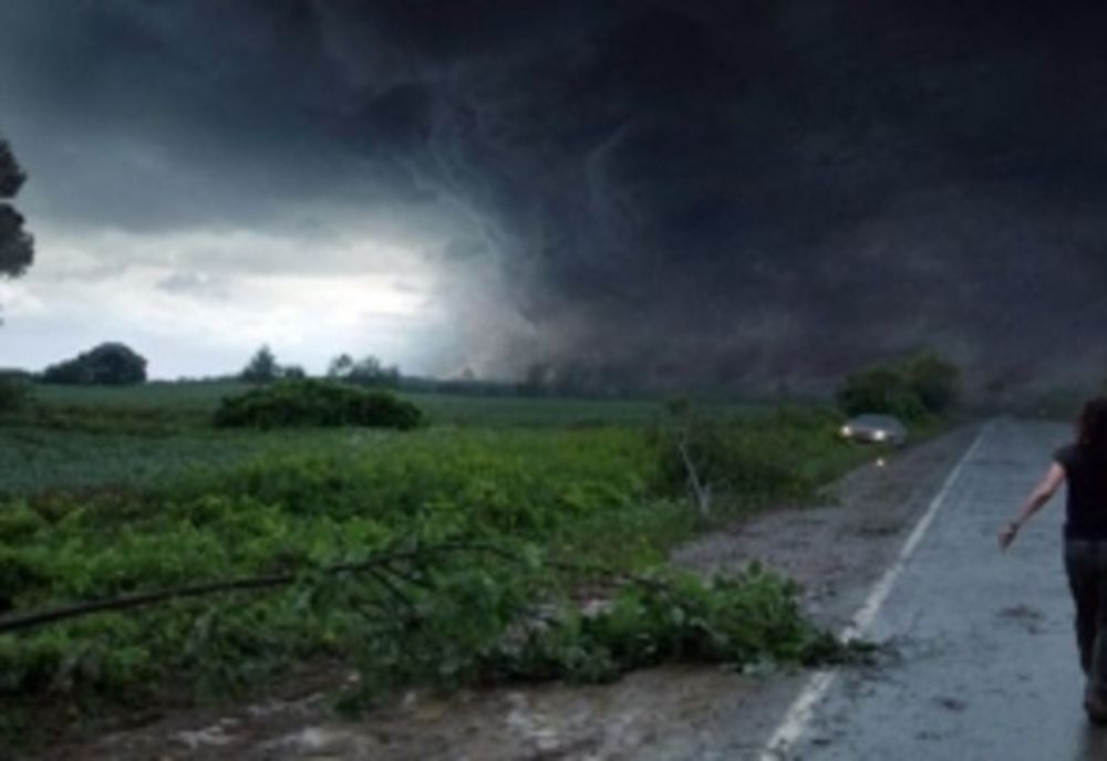 COD PORTOCALIU de vijelii și averse torenșiale