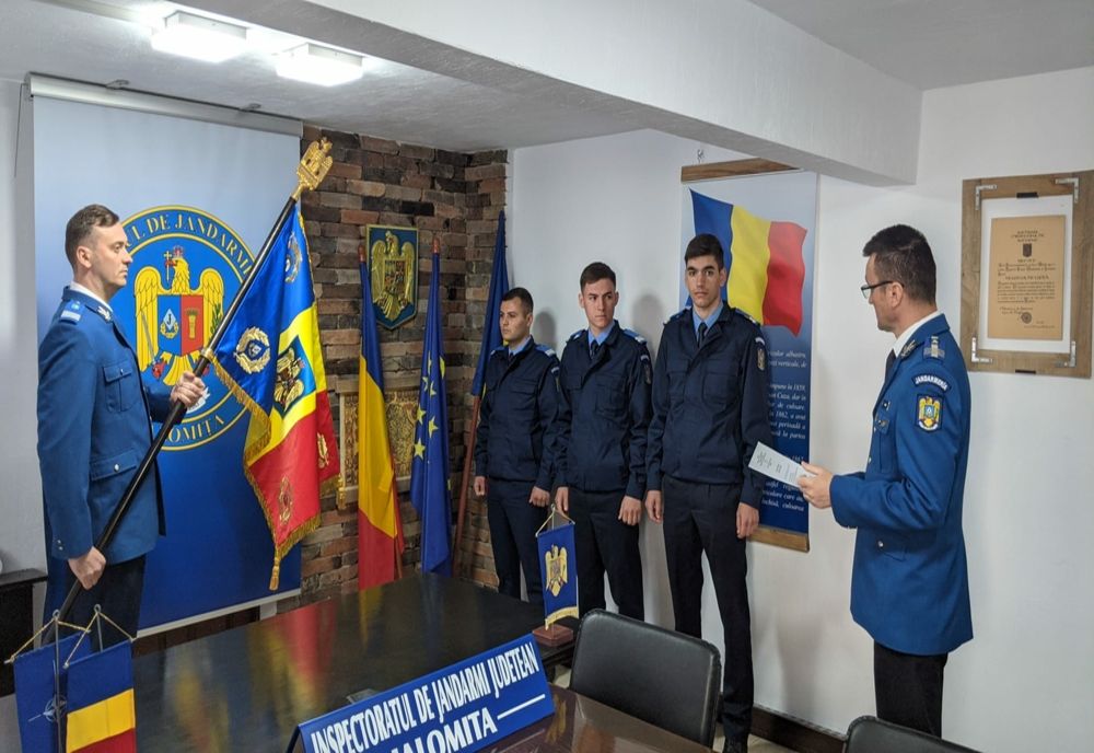 Elevii de ieri, azi jandarmi ialomițeni 