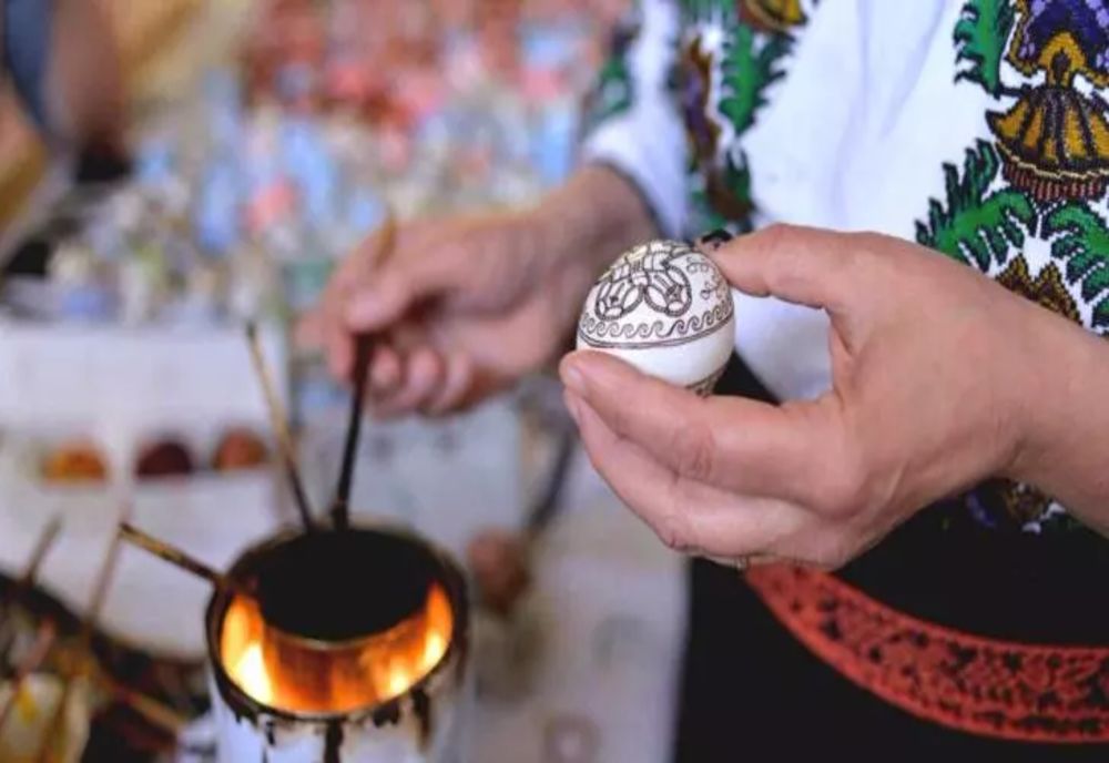 Se apropie minivacanța de Paște 2022 - Câte zile libere au românii în acest an