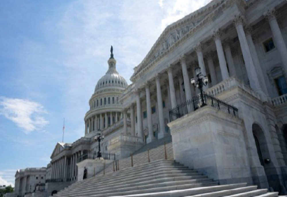 ATAC la Capitoliu: Atacatorul s-a împușcat când au venit polițiștii