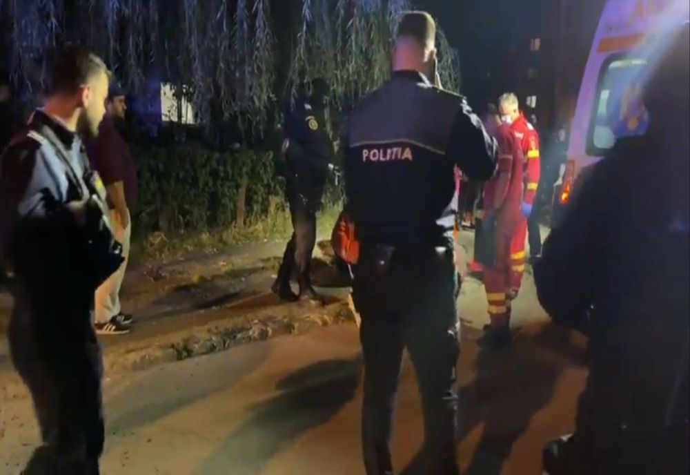  VIDEO Bătaie cu săbii în Călărași. Trei oameni la spital