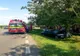 La un pas de tragedie! Au intrat cu mașina într-un copac