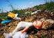 Salubrizare ca la Urziceni. Primăria și Rosal aruncă deșeuri pe câmp